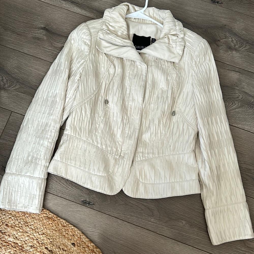 - CARLISLE PINCH PLEAT LEATHER JACKET
